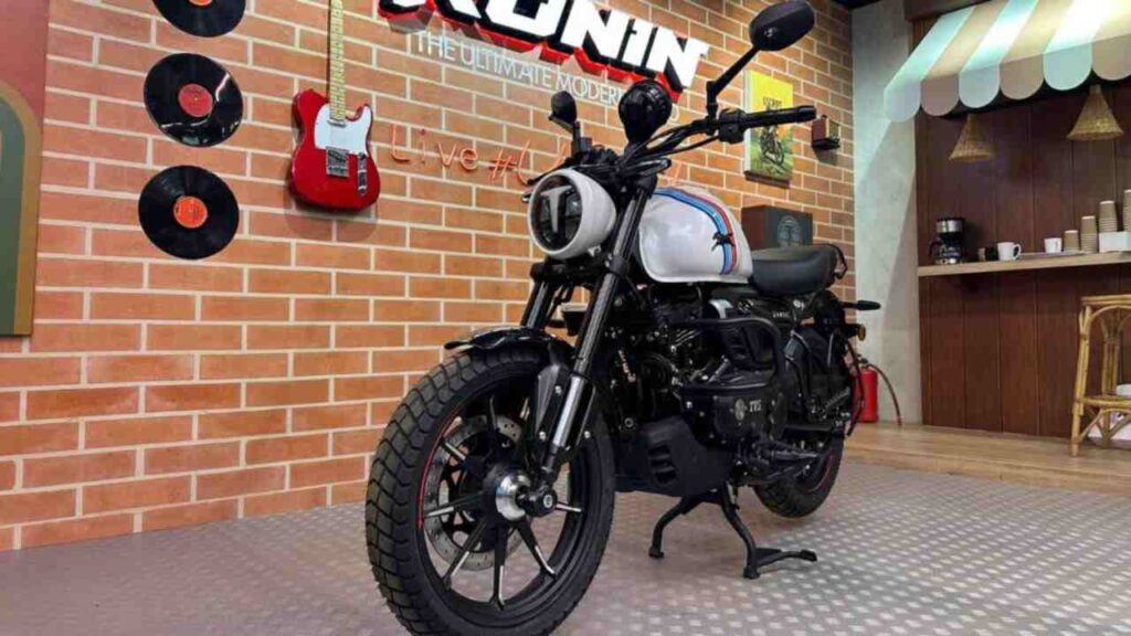 TVS Ronin Kensai and Apache RR310 Speedline custom bikes showcased at MotoSoul 5.0 in Goa